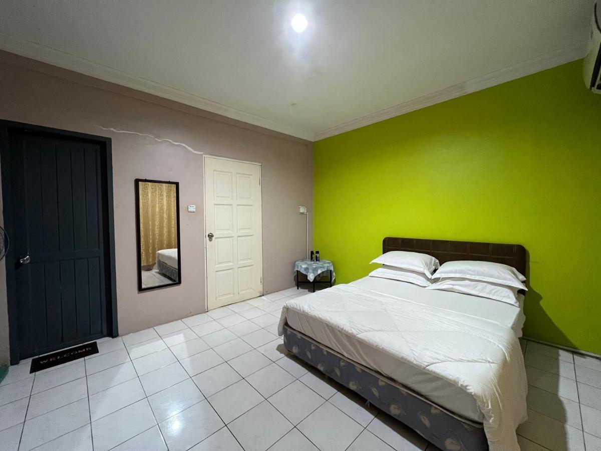 Hanif Homestay Kuching Exteriér fotografie