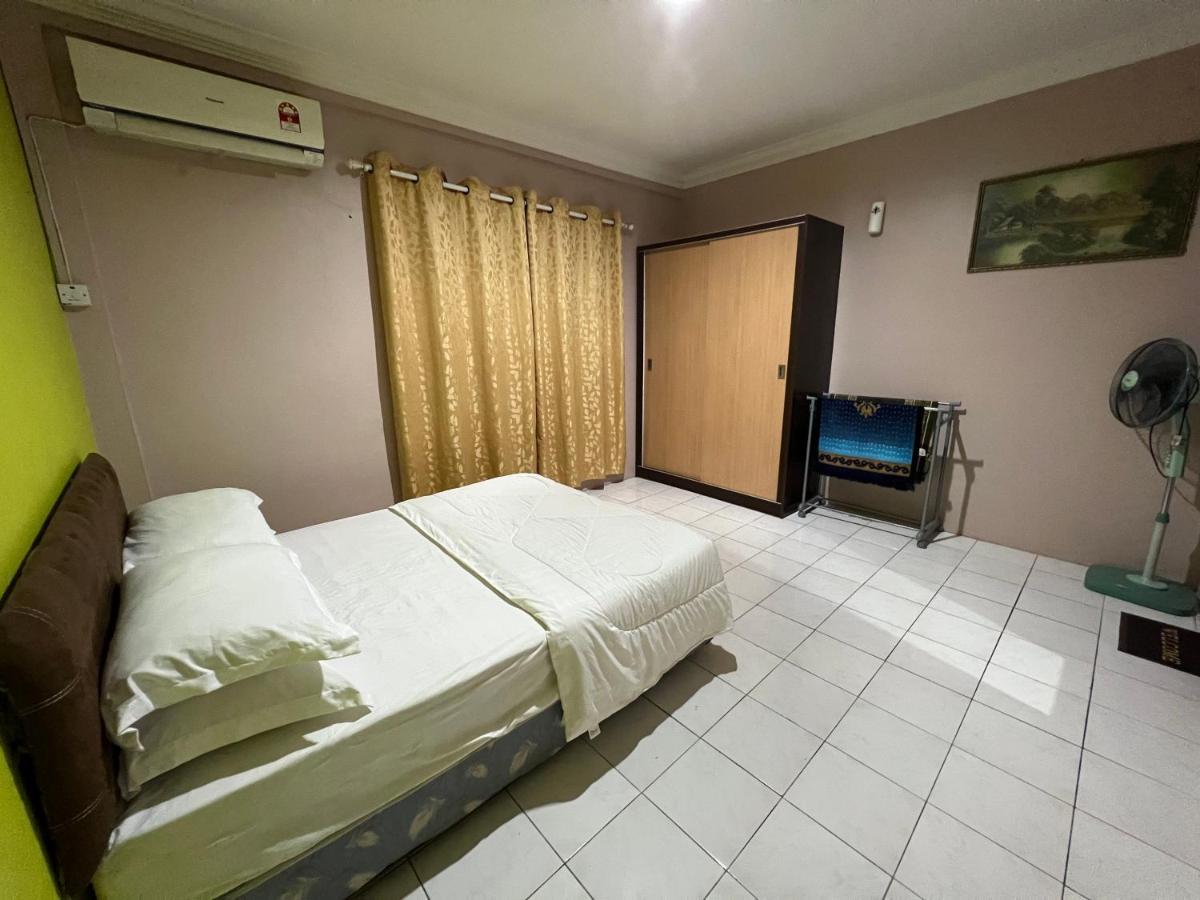 Hanif Homestay Kuching Exteriér fotografie