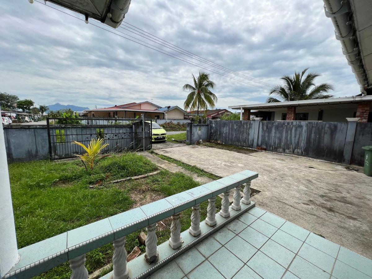 Hanif Homestay Kuching Exteriér fotografie