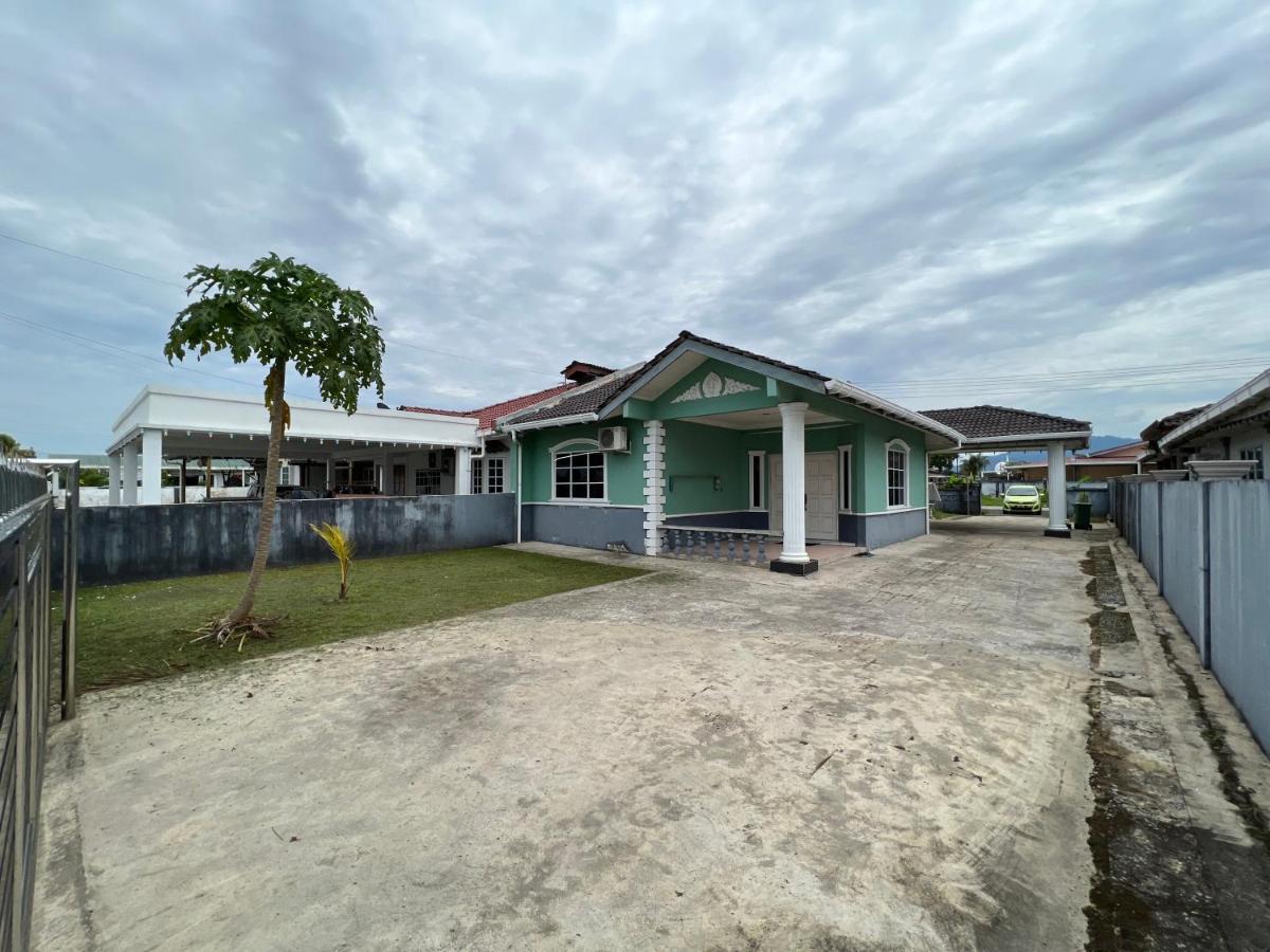 Hanif Homestay Kuching Exteriér fotografie