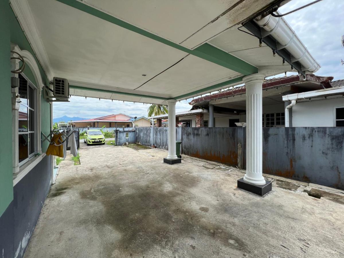 Hanif Homestay Kuching Exteriér fotografie